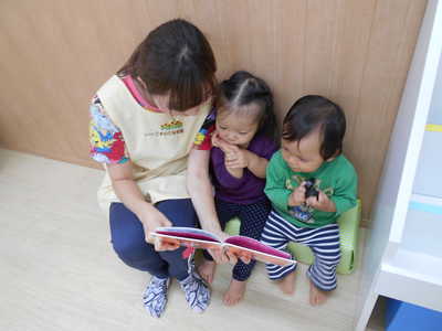  絵本大好き♪毎日読んでいるよ。