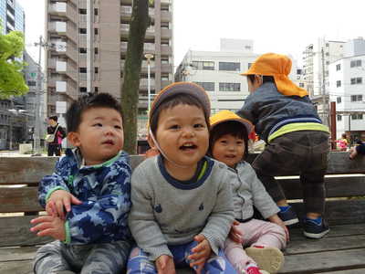  みんなで公園楽しいね!(^^)!