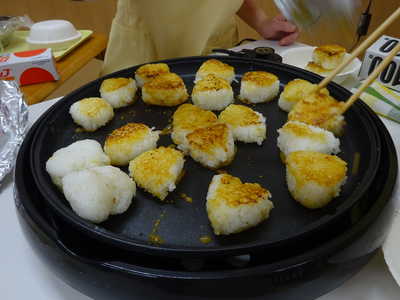  おにぎり焼いたよ🍙