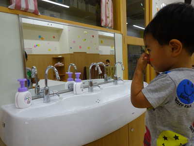  あれれシールどこだ???