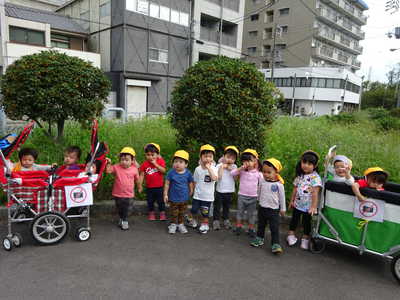  金木犀の前で…📷