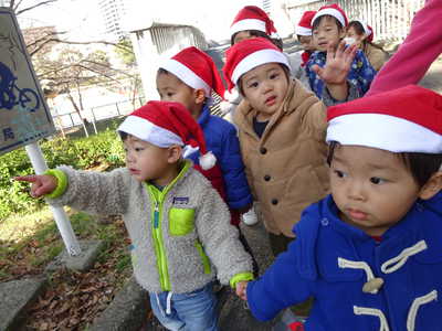  あっちいこー♪