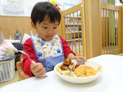  給食はから揚げ♡