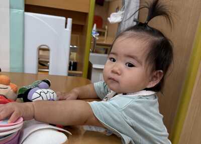  おもちゃに真剣！